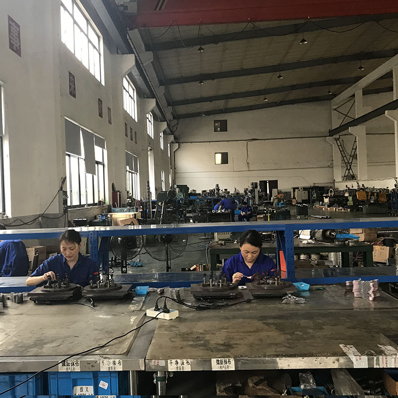 Váltóvillák javítása